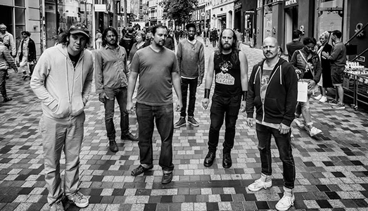 The Young Mothers, Morose