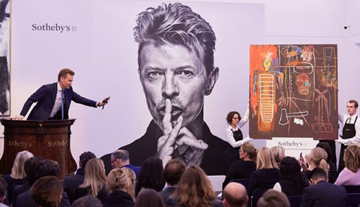 Sotheby’s cala, ma non troppo. Grazie a Bowie | Sotheby’s cala, ma non troppo. Grazie a Bowie |