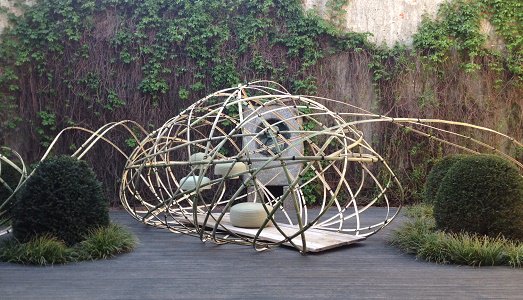 Milano Design Week/Paola Lenti ai Chiostri dell’Umanitaria, dove il design si incontra con lo stile di Antonio Marras e il colore di Maria Morganti