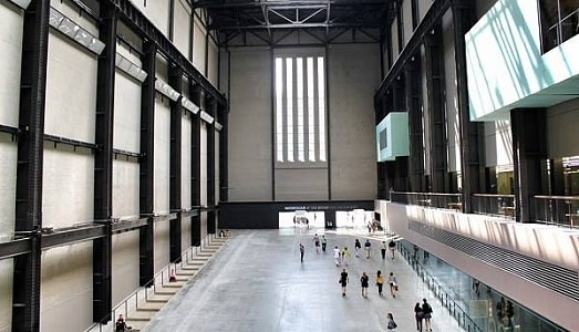 La Turbine Hall come un orto urbano: ecco il progetto di Abraham Cruzvillegas per Hyundai. Il terreno? Si chiede ai parchi della città