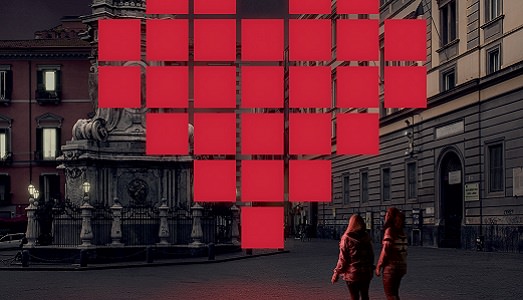 Il cuore pulsante del corpo di Napoli. Al via la quarta edizione del Festival del Bacio