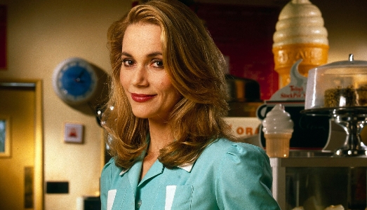 Addio a Peggy Lipton, volto della tv americana e star di Twin Peaks