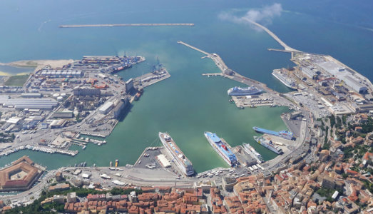 Al Porto di Ancona, cose mai viste. Per il nuovo numero di Mappe, talk e visite speciali