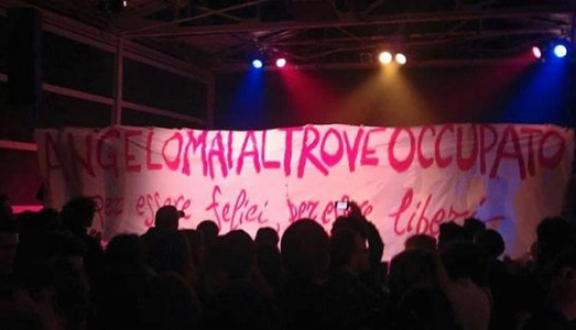 Confusione a Roma per lo sgombero dell’Angelo Mai