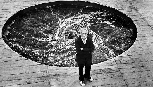 Anish, che benefattore! L’artista Kapoor destina un milione di dollari per aiutare i rifugiati nel mondo