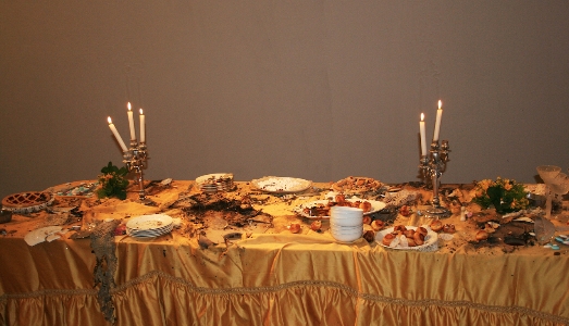 L’Ardente dialogo tra le opere di Loredana Longo e la collezione di Villa Zito di Palermo