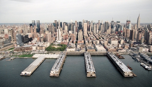 L’Armory Show pericolante