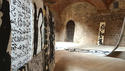 Arte contemporanea con Chianti classico. Yahon Chang ci parla di Art of the Treasure Hunt