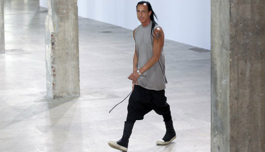 Con Ettore Sottsass, Rick Owens e Nan Goldin, l’autunno della Triennale di Milano sarà caldo