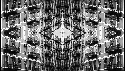 Una rivista senza parole, ma con multipli d’artista a sorpresa. “Art Bag” è una nuova scommessa, a prezzo contenuto Una rivista senza parole, ma con multipli d’artista a sorpresa. “Art Bag” è una nuova scommessa, a prezzo contenuto