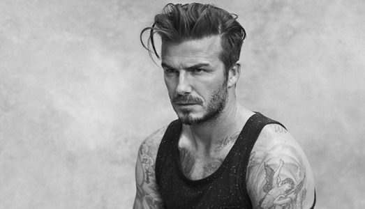 In love for David Beckham. Annie Leibovitz, Tracey Emin, Damien Hirst e Marc Hom per la star del calcio, in attesa di un’asta benefica