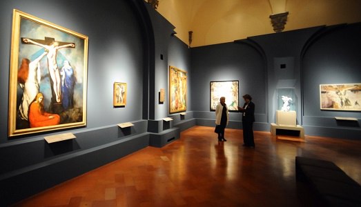 La “Bellezza divina” porta anche grandi numeri: Palazzo Strozzi fa di nuovo pieno di pubblico, con una mostra “Made in Italy”