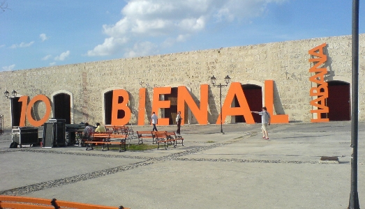 La Biennale di L’Avana e il suo opposto. La manifestazione apre tra le proteste degli artisti La Biennale di L’Avana e il suo opposto. La manifestazione apre tra le proteste degli artisti