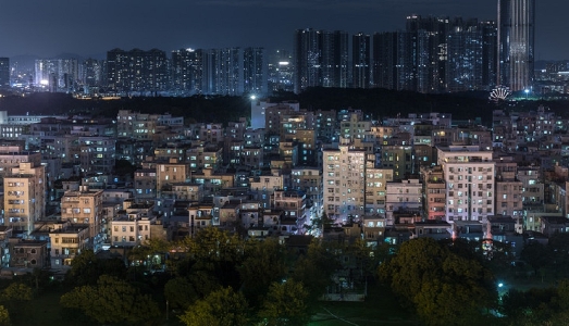 Il futuro alla Biennale di Shenzen. Fabio Cavallucci ci parla della sfida della città intelligente Il futuro alla Biennale di Shenzen. Fabio Cavallucci ci parla della sfida della città intelligente