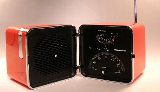 Addio Richard Sapper, signore del design Minimale. Negli anni ’60 ideò la radio Brionvega e il telefono Grillo