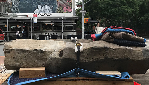 Le pietre di Beuys rimosse. | Temporaneamente!  |