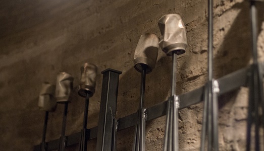 La “generazione contemporanea” è capitanata da Giulio Delvè. Il giovane artista vince la prima edizione del Premio promosso da  LUISS Creative Business Center