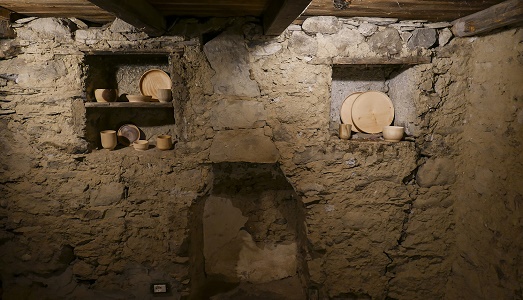 Terza edizione di “Case Sparse / Tra l’Etere e la Terra”. E stavolta, in Val Camonica, si riparte dal privato