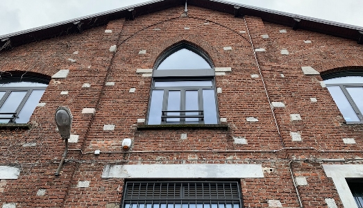 A Milano, il nuovo spazio di Cassina Project parte da una ex fabbrica di aeroplani A Milano, il nuovo spazio di Cassina Project parte da una ex fabbrica di aeroplani