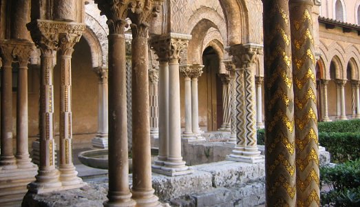 Niente soldi per gli straordinari, e in Sicilia Musei e siti archeologici resteranno chiusi a Natale e Capodanno. La polemica è servita Niente soldi per gli straordinari, e in Sicilia Musei e siti archeologici resteranno chiusi a Natale e Capodanno. La polemica è servita