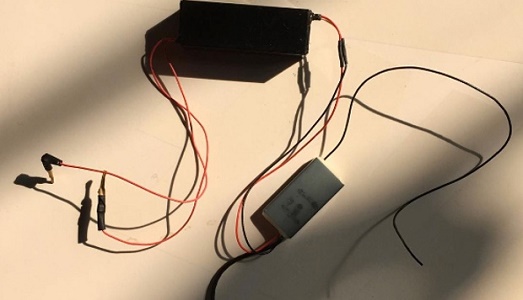 Le cimici di Ai Weiwei. L’artista rientra in studio a Pechino, scoprendo strumenti di intercettazione nascosti. E la condivisione sui social è immediata