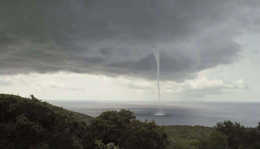 Come cambia il mare? Ne parlano Stefanie Hessler e Franco Farinelli alla Fondazione La Raia Come cambia il mare? Ne parlano Stefanie Hessler e Franco Farinelli alla Fondazione La Raia