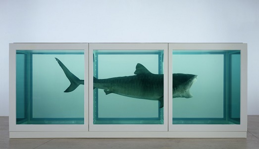 Hirst a tutto tondo, tra “tormento”, ricordi e aspirazioni. Aspettando la mostra da Pinault, ancora avvolta dall’ombra