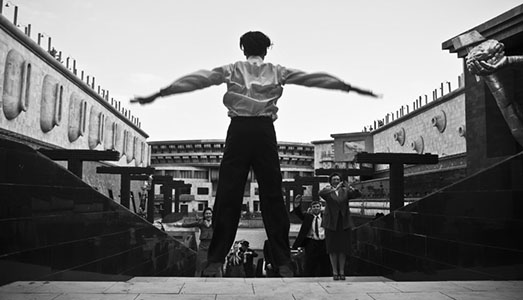 La dittatura torna a teatro | a Parigi La dittatura torna a teatro | a Parigi