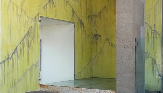 Due anime di un castello, tra storia e contemporaneo. Sant’Elmo a Napoli si arricchisce di una sezione dedicata alle arti decorative di inizio secolo, e un wall painting di Alberto Di Fabio Due anime di un castello, tra storia e contemporaneo. Sant’Elmo a Napoli si arricchisce di una sezione dedicata alle arti decorative di inizio secolo, e un wall painting di Alberto Di Fabio