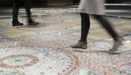 Saluti da Venezia perduta. L’installazione di Elisabetta Di Maggio al Fondaco dei Tedeschi