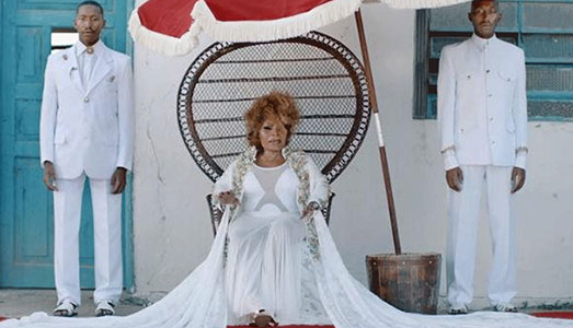 Elza Soares, Deus é mulher