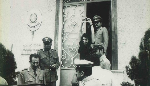 La politica all’incanto. Ultimo giorno di #astaradicale, vendita di autofinanziamento per raccogliere fondi a sostegno del partito La politica all’incanto. Ultimo giorno di #astaradicale, vendita di autofinanziamento per raccogliere fondi a sostegno del partito