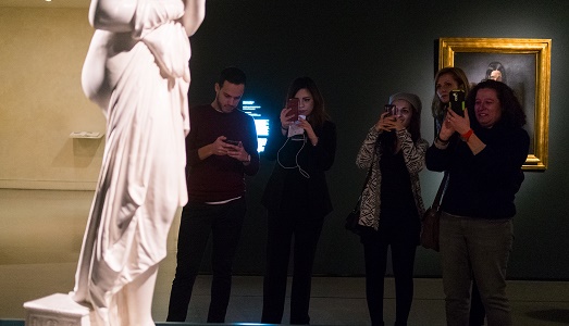 Arte e social? Le Scuderie del Quirinale rispondono con la carica dei cento blogger e influencer, chiamati a raccontare “Il Museo Universale”