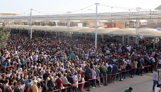 MILANO IS BURNING! MILANO IS BURNING!