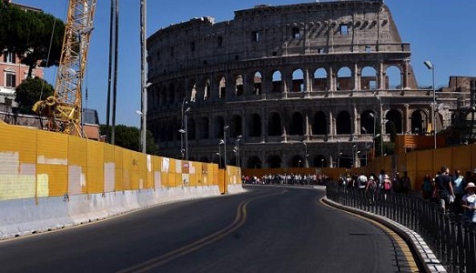 Fori pedonali. Dietro front della giunta, che porterà a termine l’idea dell’ex Sindaco di Roma, cambiando volto alla città