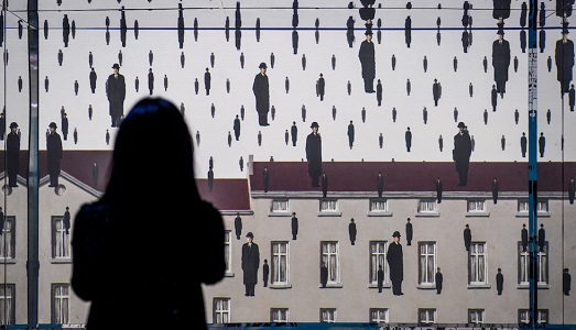 Inside Magritte. A Milano, il percorso multimediale dedicato al genio del Surrealismo