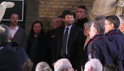 Nascono ufficialmente i caschi blu della cultura. Alle Terme di Diocleziano il Governo Italiano firma con l’Unesco la task force “Unite for Heritage” Nascono ufficialmente i caschi blu della cultura. Alle Terme di Diocleziano il Governo Italiano firma con l’Unesco la task force “Unite for Heritage”