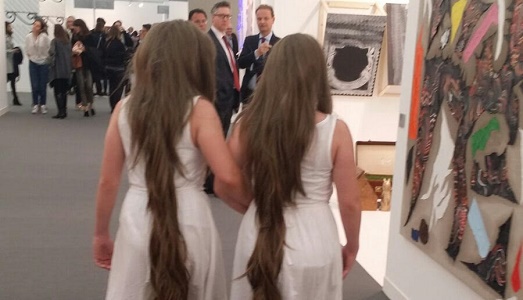 Londra, Frieze e oltre/2. La fiera parte sotto tono. Con poche novità, a parte un forte investimento su Spalletti. E finalmente un luogo di sosta e di relax