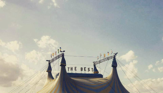 Cento giorni di Gianluca Vassallo. Musica e fotografia insieme, per il progetto di Tanake