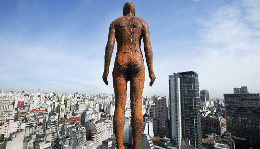L’ultima opera di Gormley? Un incubo L’ultima opera di Gormley? Un incubo