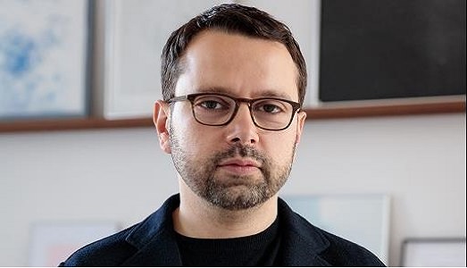 Alessandro Rabottini sarà il prossimo direttore di miart. una scelta in nome della continuità con il progetto de bellis