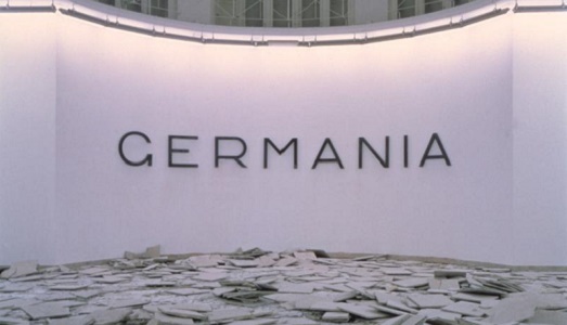 Roswitha Haftmann Prize 2017: Hans Haacke vince i 150mila franchi del riconoscimento per l’arte più ricco d’Europa