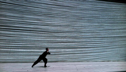 In movimento con il tutto. Hiroaki Umeda ci racconta la sua performance per NODE Festival