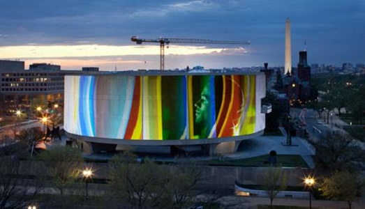 Il più grande regalo individuale ad un museo: all’Hirshhorn di Washington arrivano due milioni di dollari, grazie a Joleen Julis