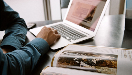 Come va il mercato online? Risponde Hiscox