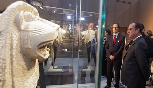 Il Louvre per i Beni Culturali “rifugiati di guerra”. Una nuova struttura nel Nord della Francia potrebbe diventare residenza temporanea, e protetta