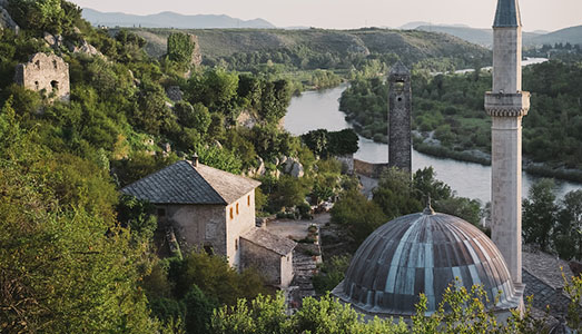 Da qui solo al cimitero