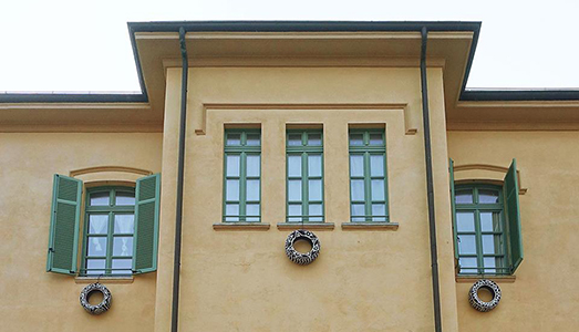 Torino. Artissima e oltre/14. Un caffè da Housing Giulia, per far incontrare i linguaggi dell’arte contemporanea e il diritto alla solidarietà. Alessandro Bulgini presenta la nuova fase del progetto di welfare innovativo di Opera Barolo