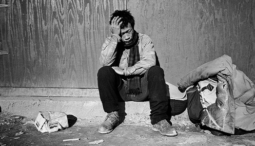 Biennale Arte 2017. Taiwan schiera Tehching Hsieh: una mostra intitolata “Doing Time”, per raccontare la carriera di uno degli artisti orientali più “strong”