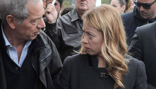 Le mani sulla città